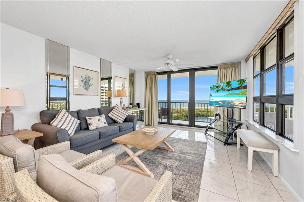 320 Seaview CT # 1503