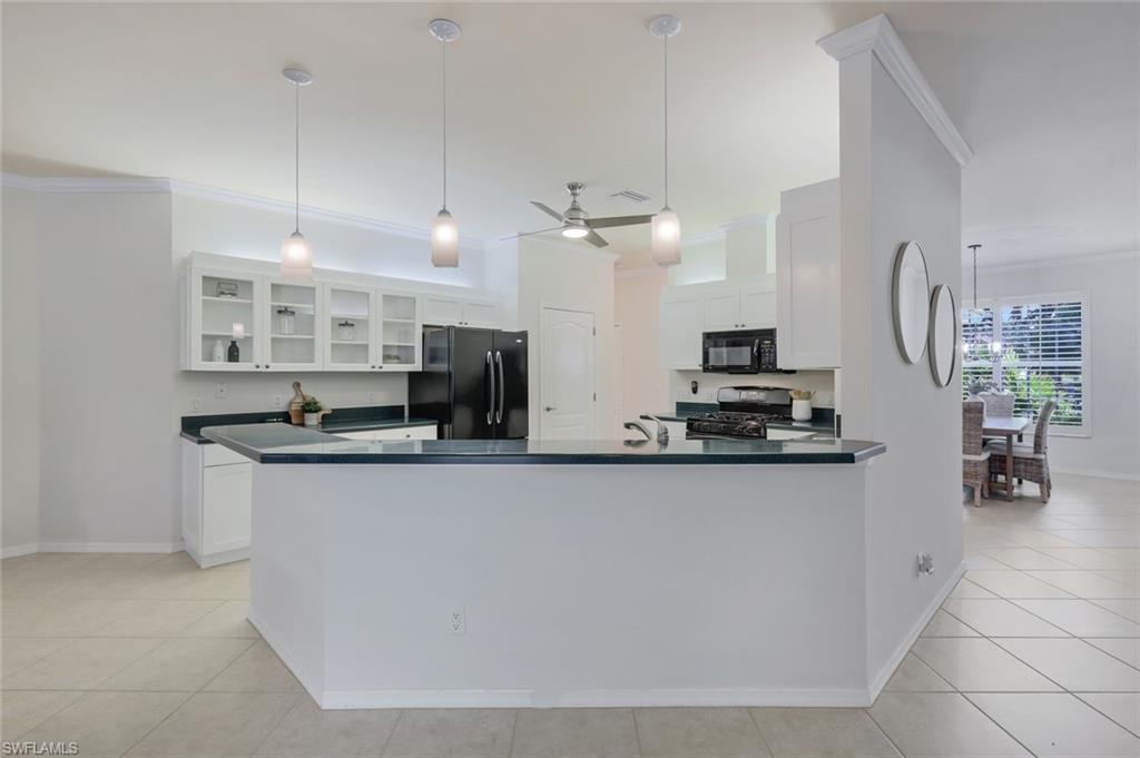 28416 Del Lago WAY