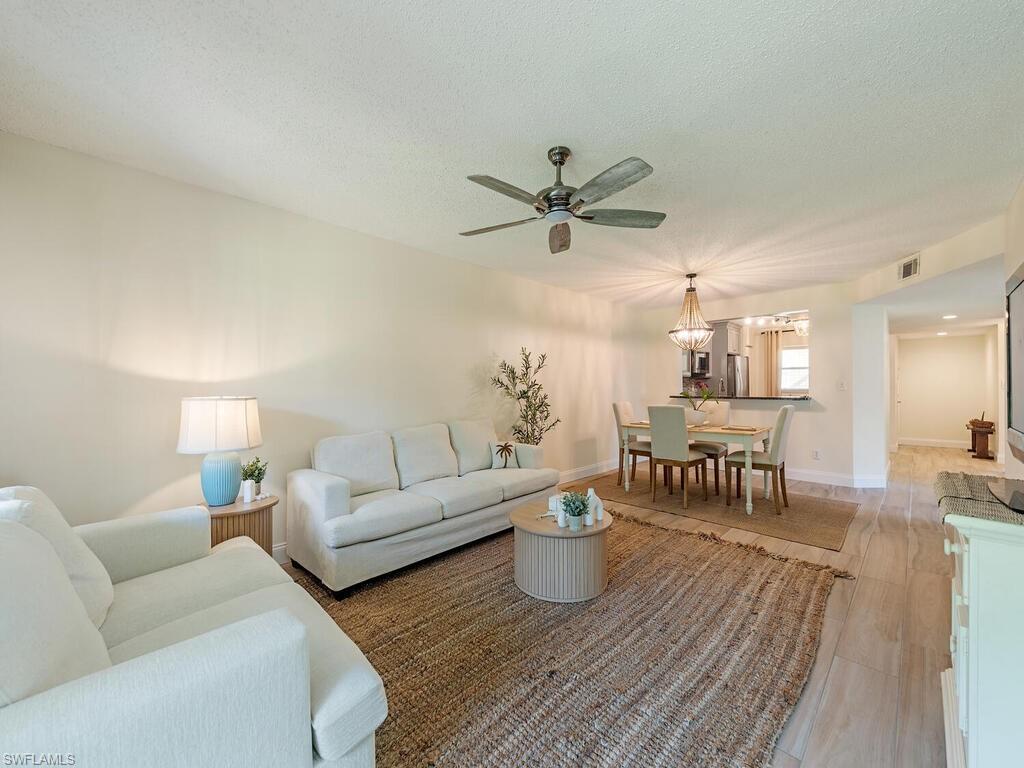 669 Squire CIR # 101