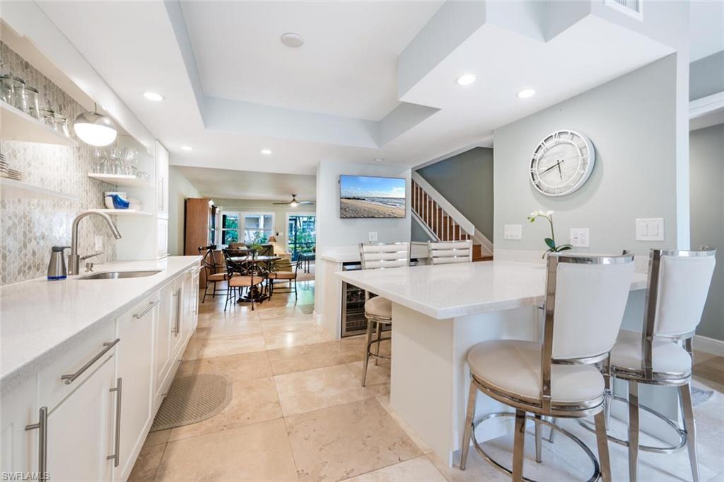 800 River Point DR # 537