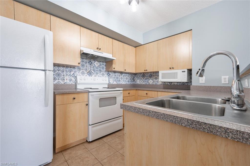 8635 River Homes LN # 2202