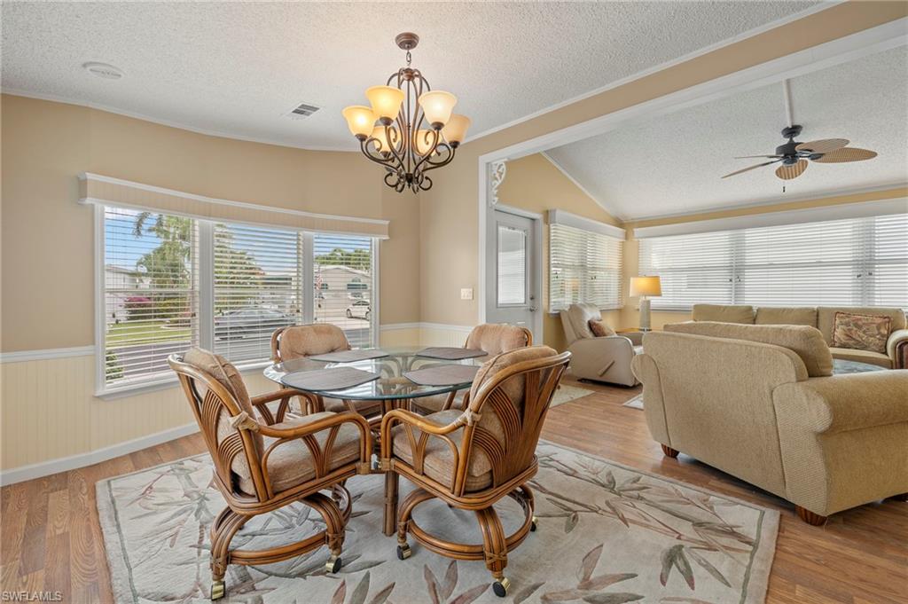 4044 Crystal Lake DR