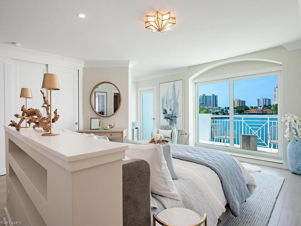 4047 Crayton RD # 4047