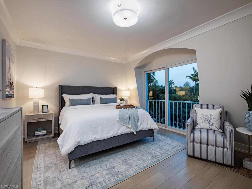 4047 Crayton RD # 4047