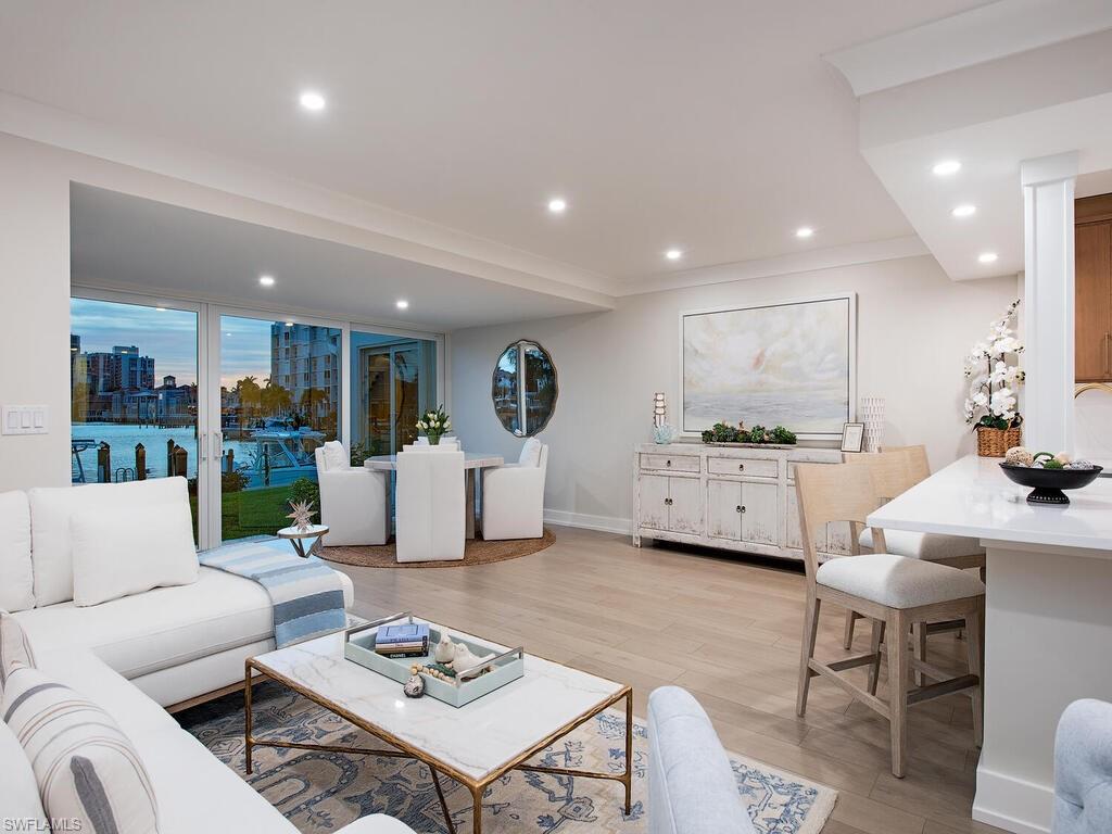 4047 Crayton RD # 4047