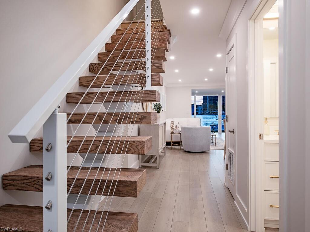 4047 Crayton RD # 4047