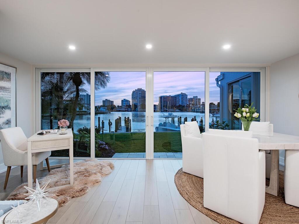 4047 Crayton RD # 4047