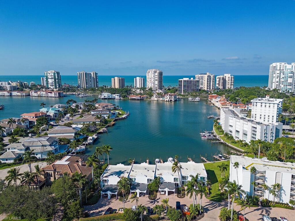 4047 Crayton RD # 4047