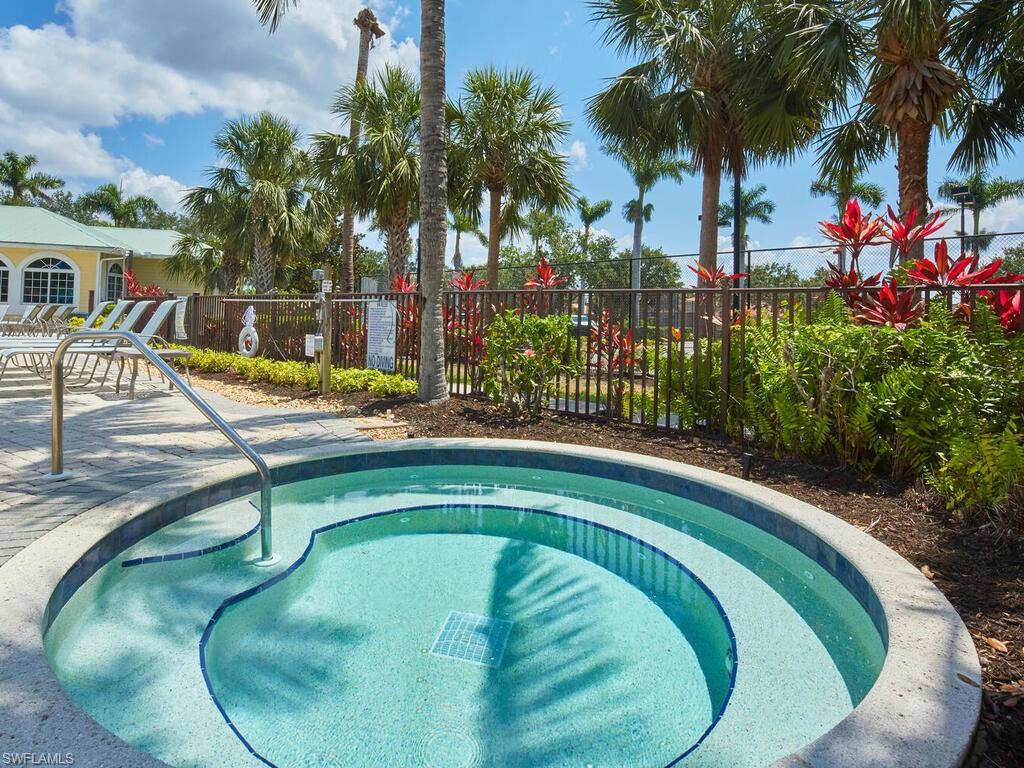 3091 Sheltered Oak PL