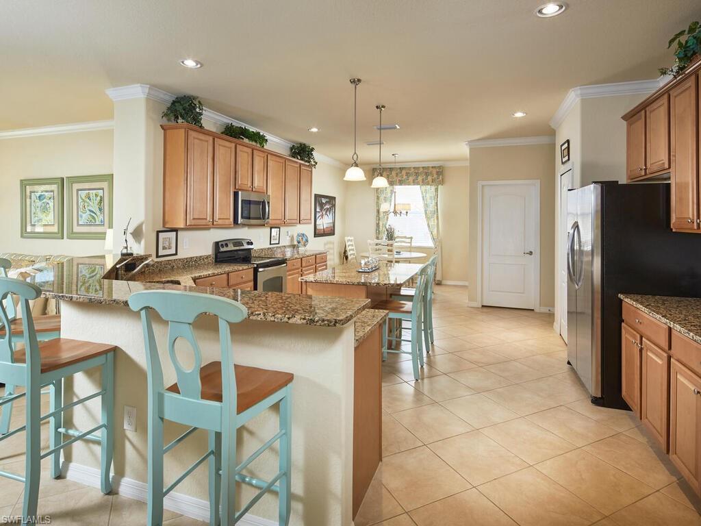 3091 Sheltered Oak PL