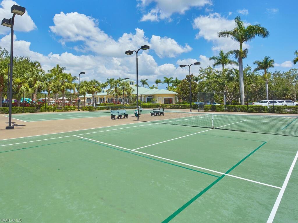 3091 Sheltered Oak PL