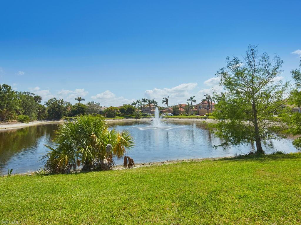 3091 Sheltered Oak PL