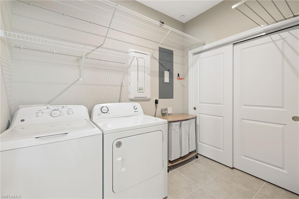 9393 Pocida CT # 204