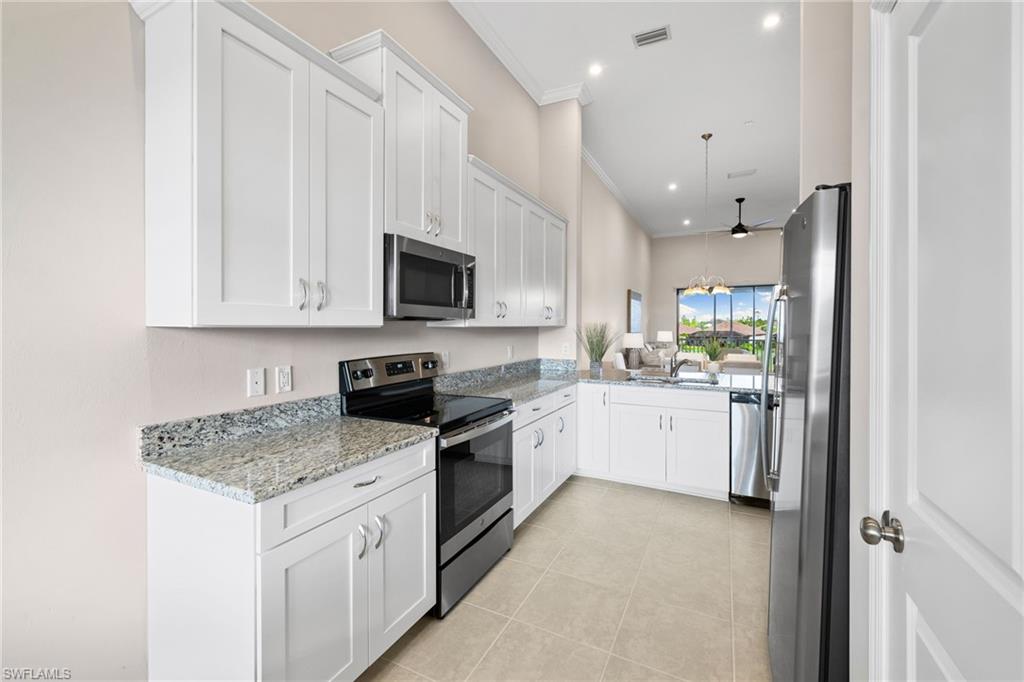 9393 Pocida CT # 204