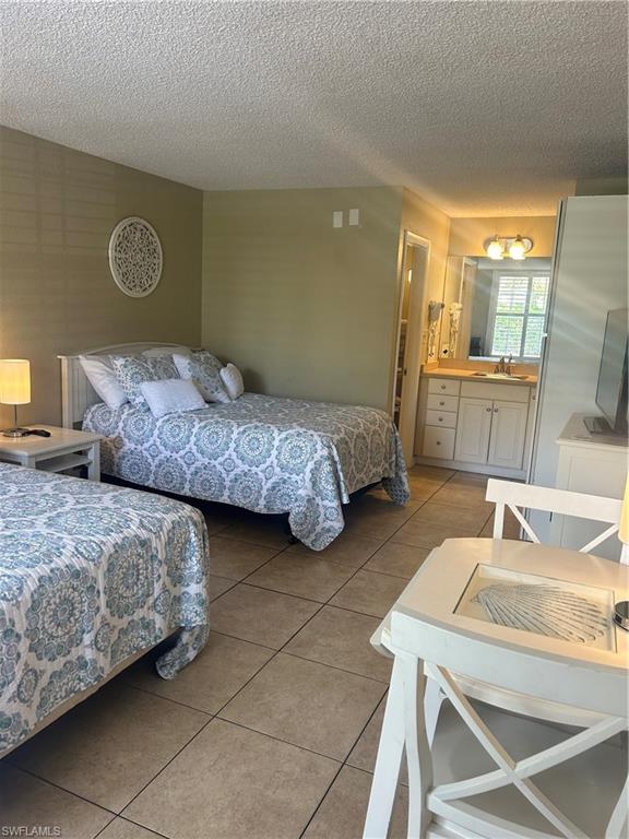 2555 Tamiami TRL N # 112