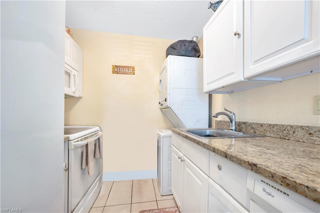 4633 Bayshore DR # M6