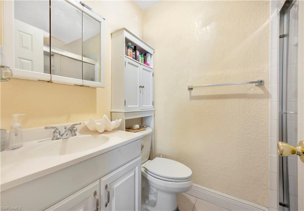 4633 Bayshore DR # M6