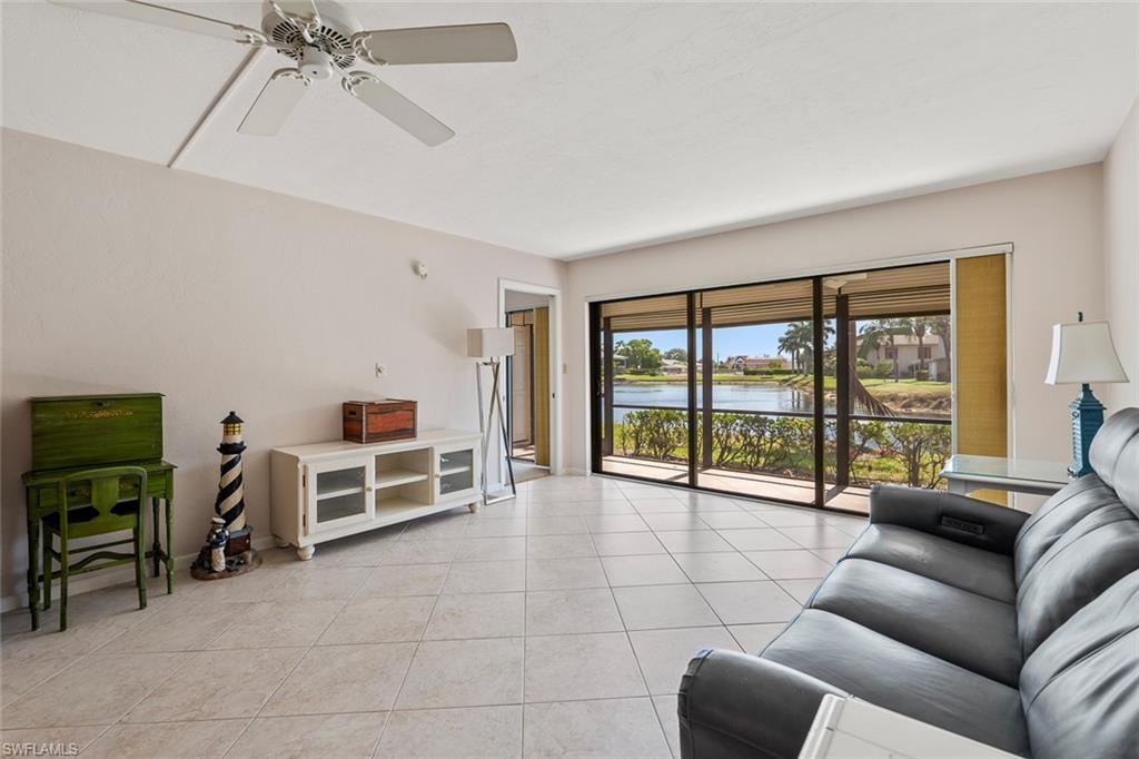 4640 Chantelle DR # N104