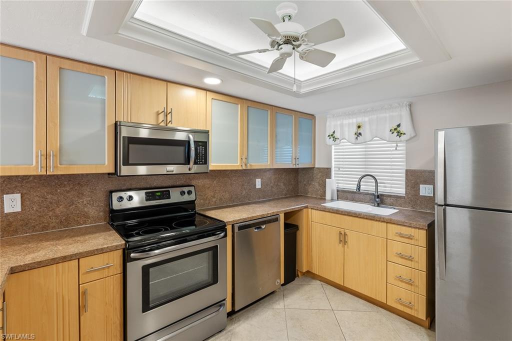 4640 Chantelle DR # N104