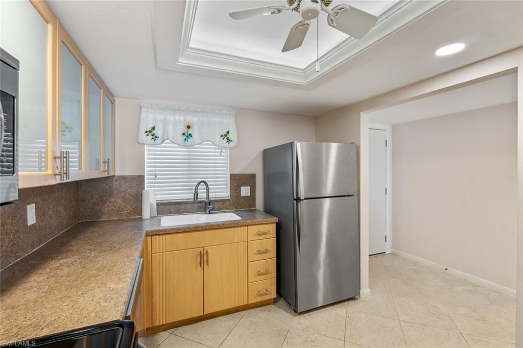 4640 Chantelle DR # N104