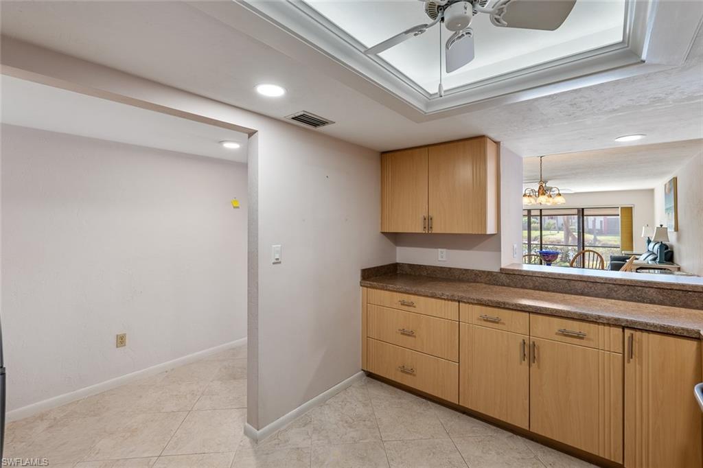 4640 Chantelle DR # N104