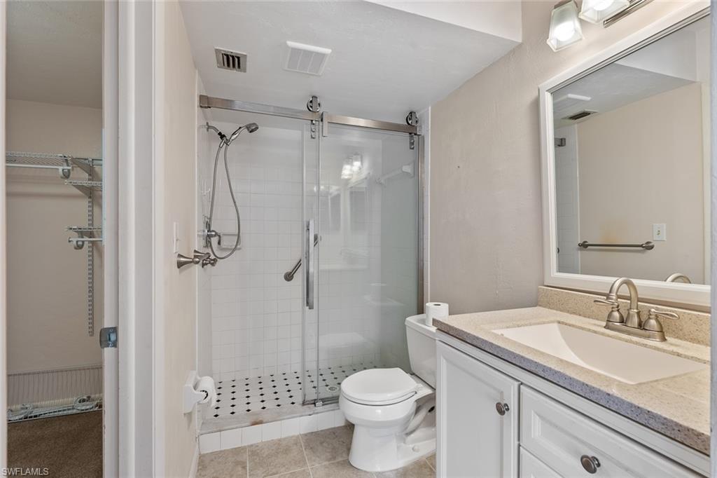 4640 Chantelle DR # N104