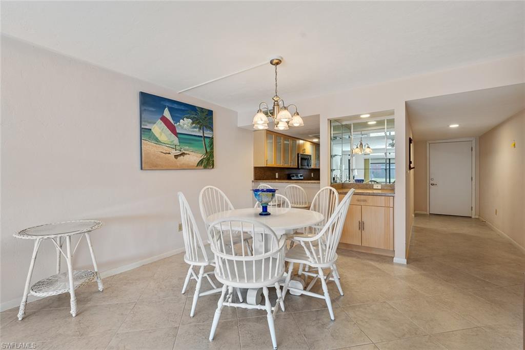 4640 Chantelle DR # N104