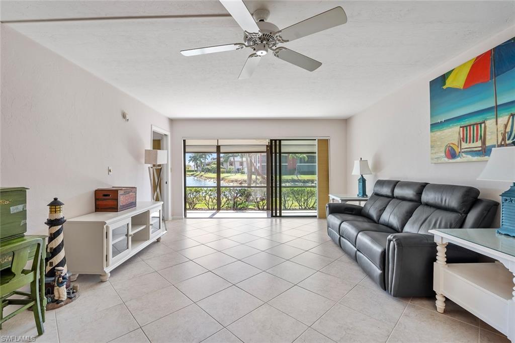 4640 Chantelle DR # N104