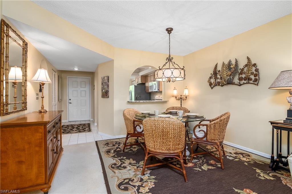 256 Deerwood CIR # 4