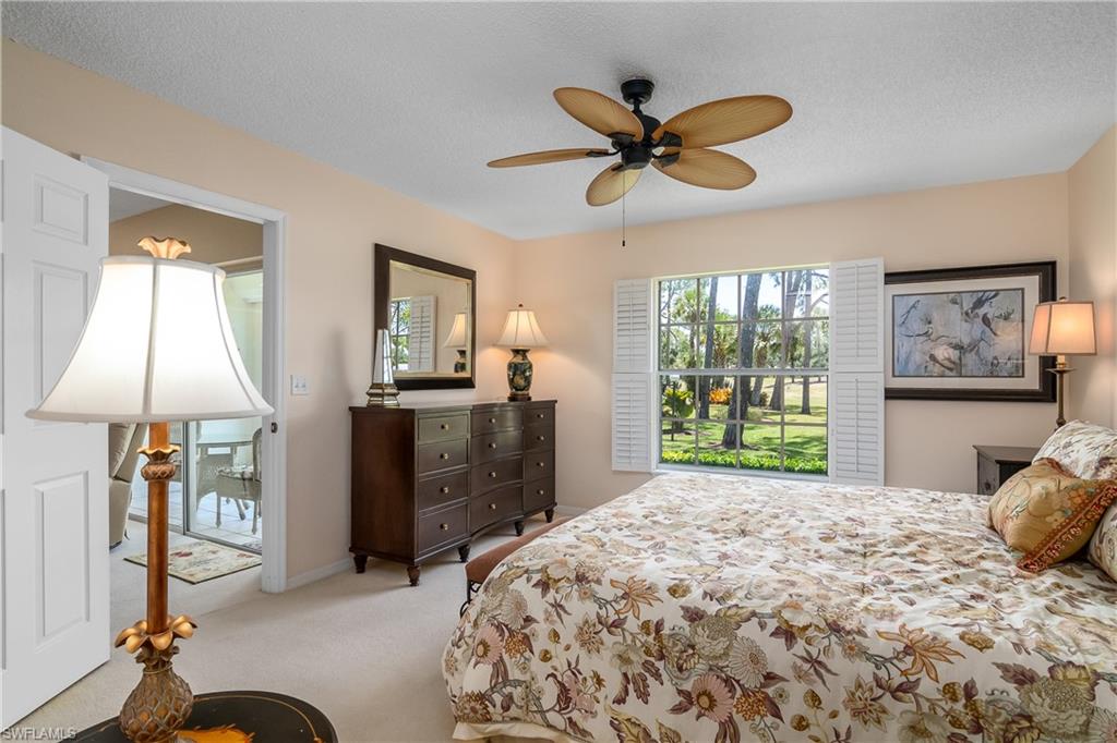 256 Deerwood CIR # 4