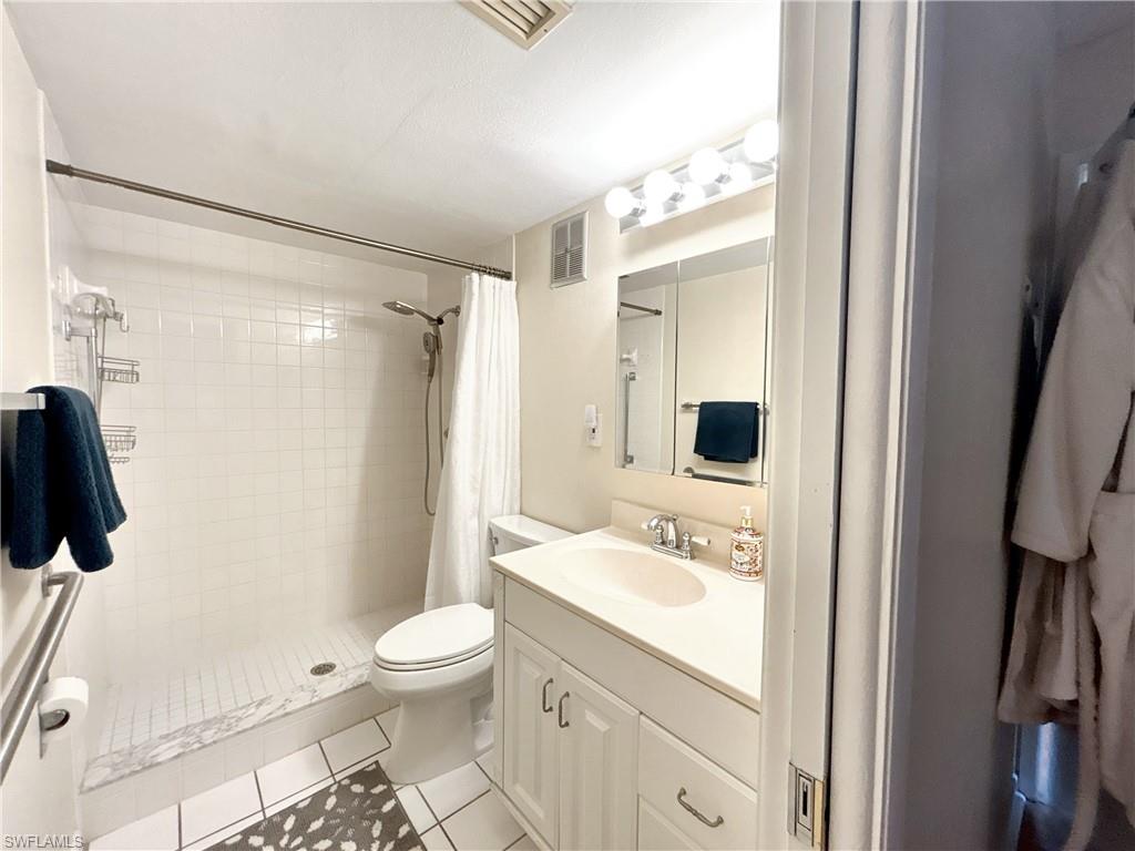 5750 80TH Street N., # C108, ST. PETERSBURG Unit: C108
