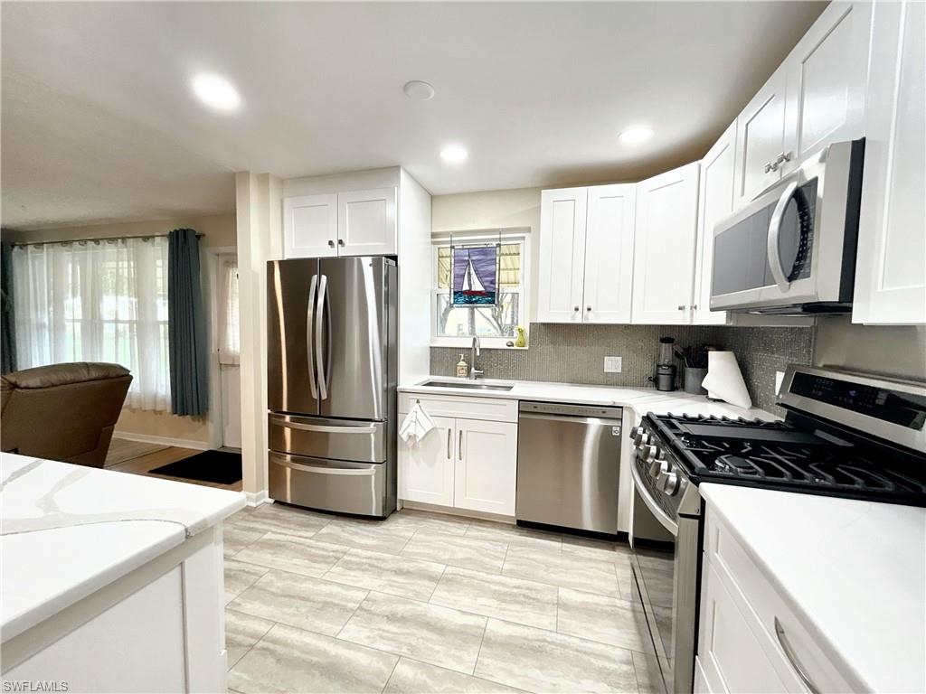 5750 80TH Street N., # C108, ST. PETERSBURG Unit: C108