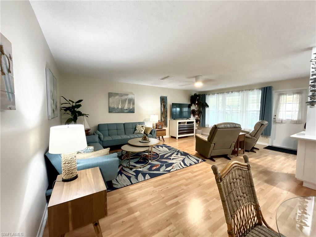 5750 80TH Street N., # C108, ST. PETERSBURG Unit: C108