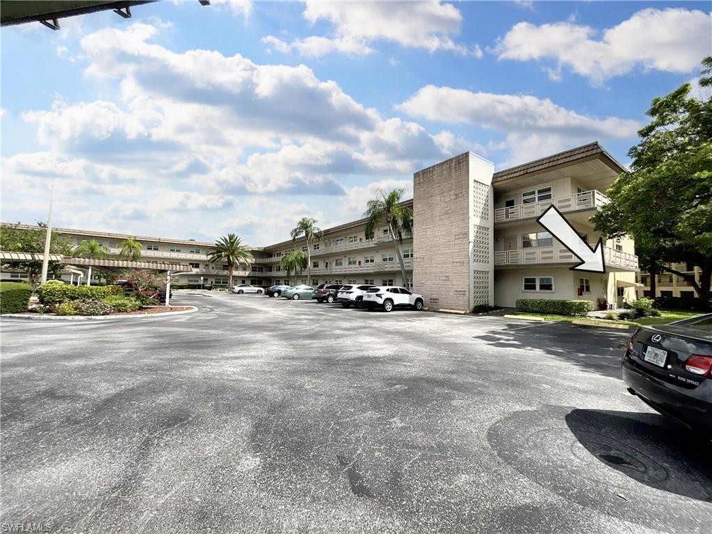 5750 80TH Street N., # C108, ST. PETERSBURG Unit: C108