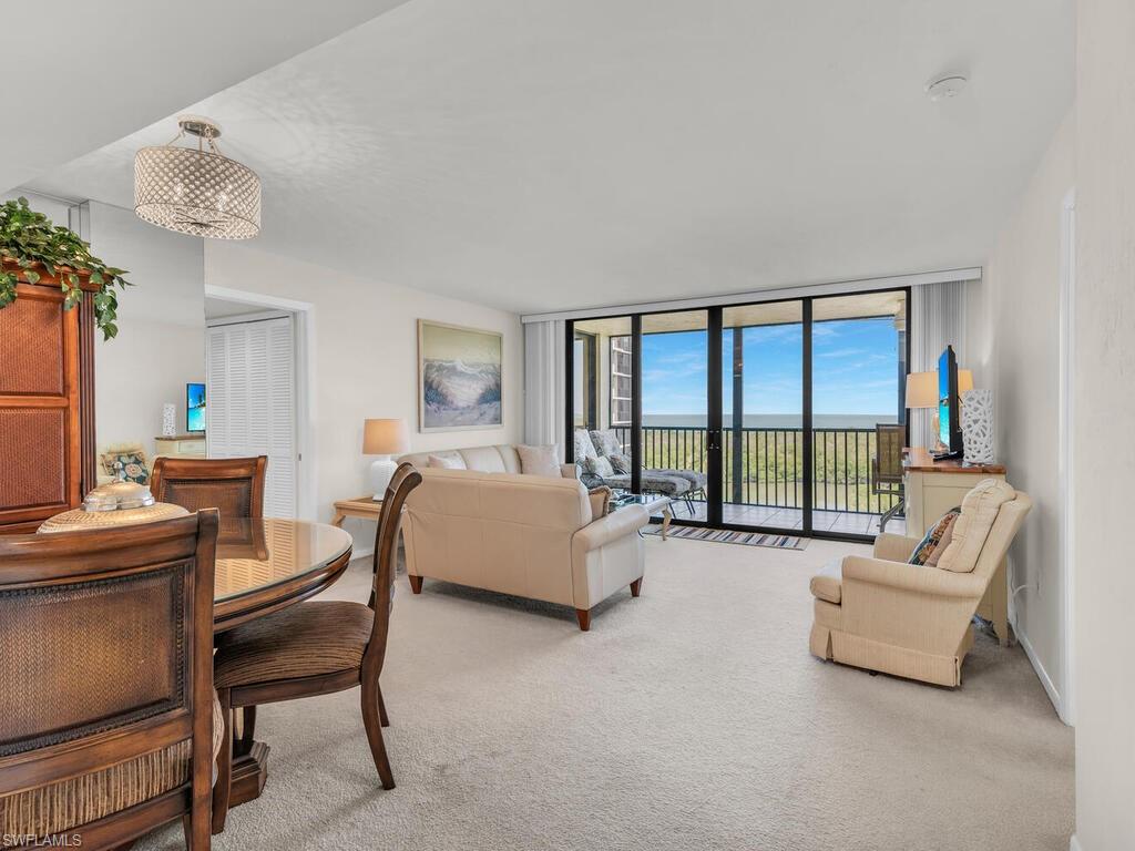 17 Bluebill AVE # 702