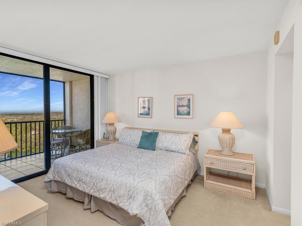 17 Bluebill AVE # 702