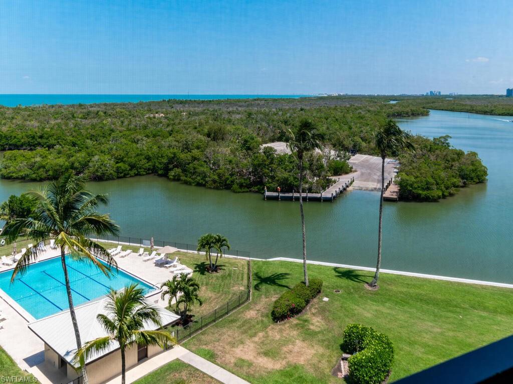 17 Bluebill AVE # 702