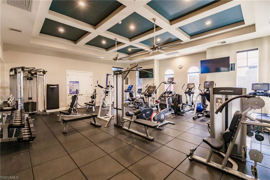 935 Whiskey Creek DR