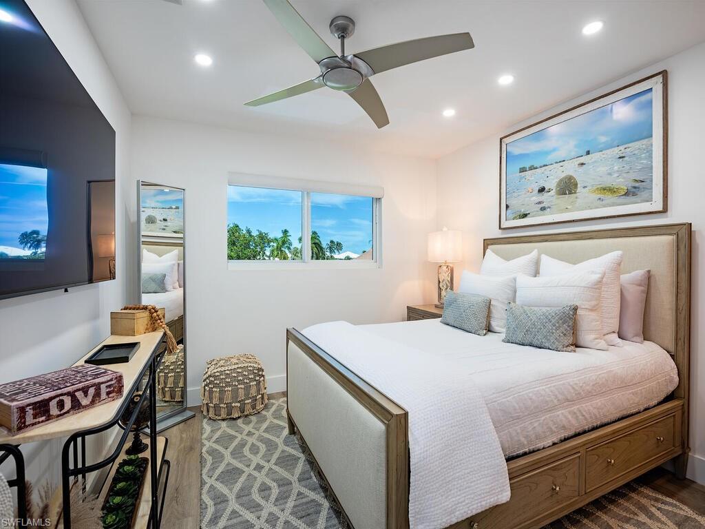 2500 Gulf Shore BLVD N # N7