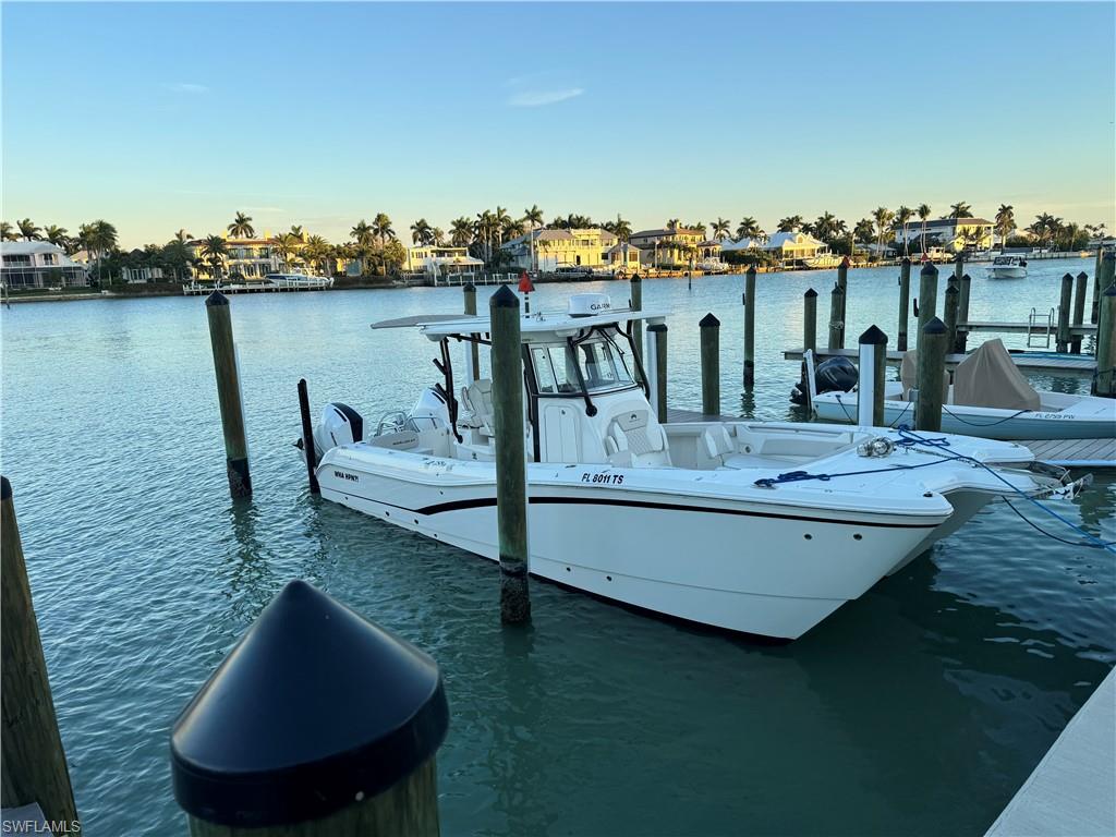 2500 Gulf Shore BLVD N # N7