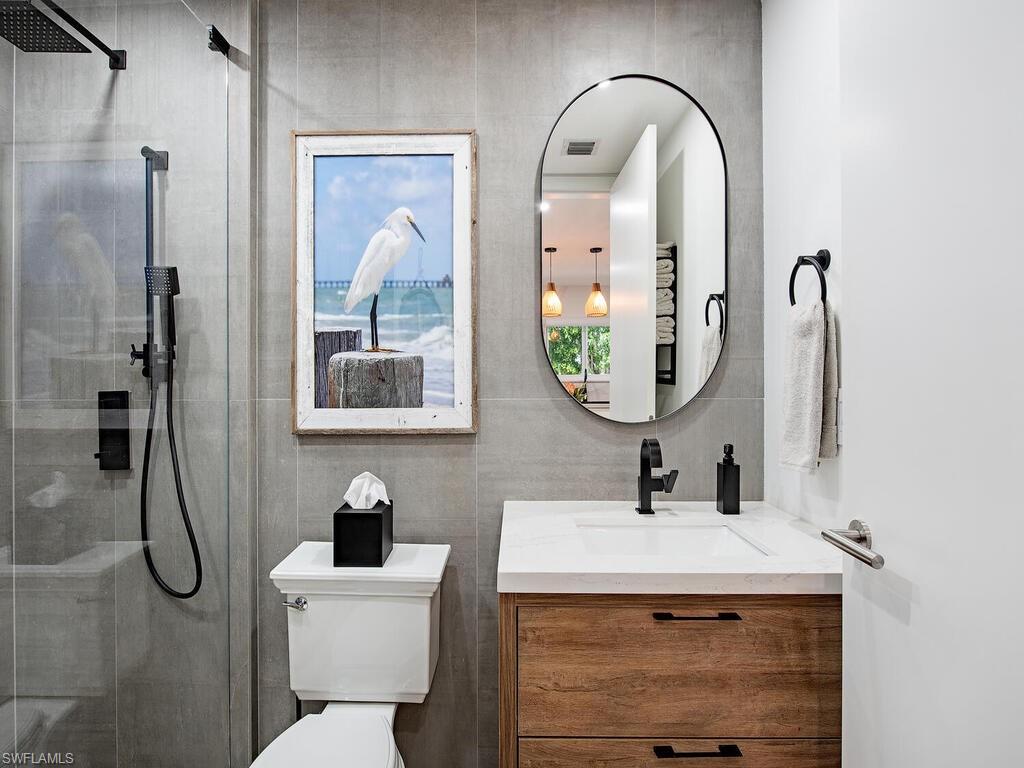 2500 Gulf Shore BLVD N # N7