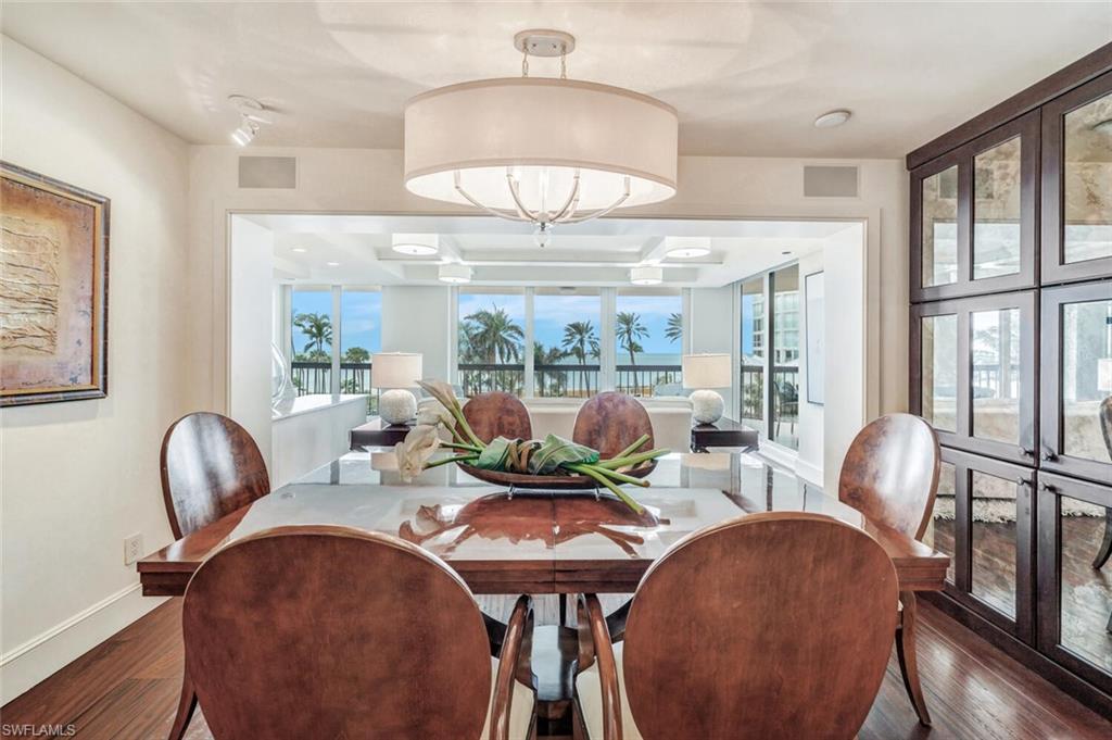 4551 Gulf Shore BLVD N # 402