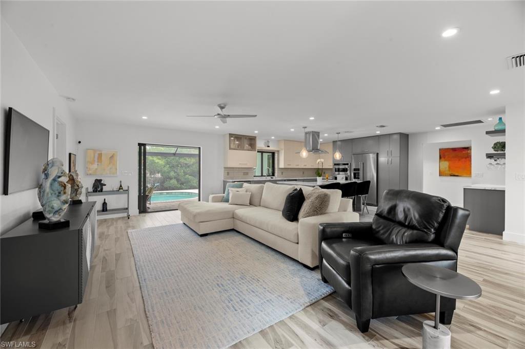 27141 Belle Rio DR