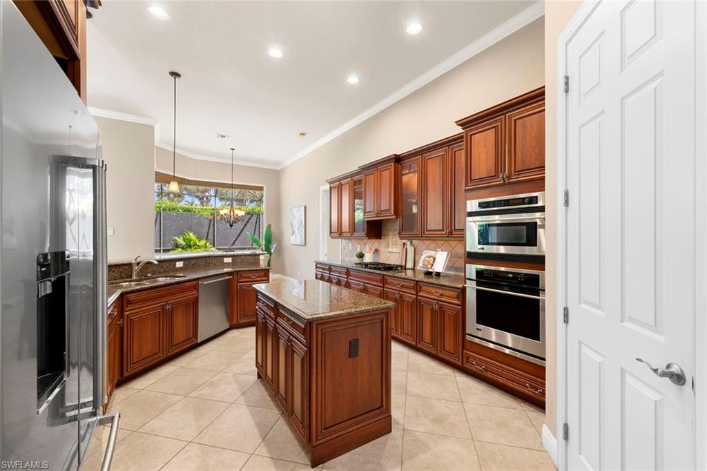19471 Playa Bonita CT