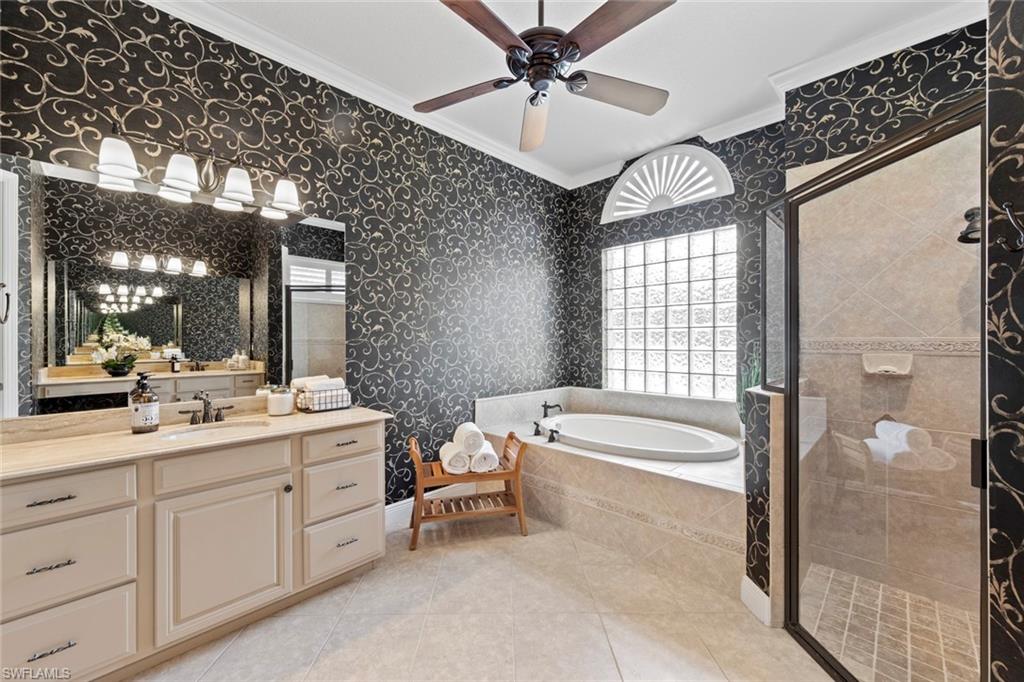 19471 Playa Bonita CT