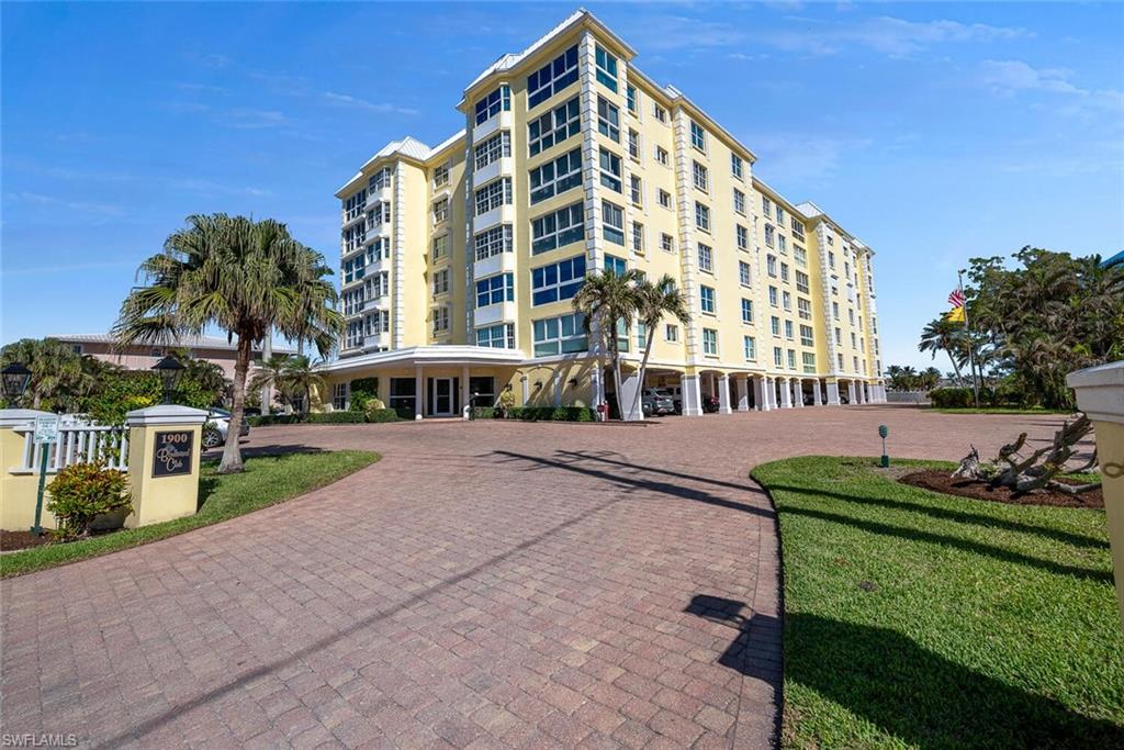 1900 Gulf Shore BLVD N # 103