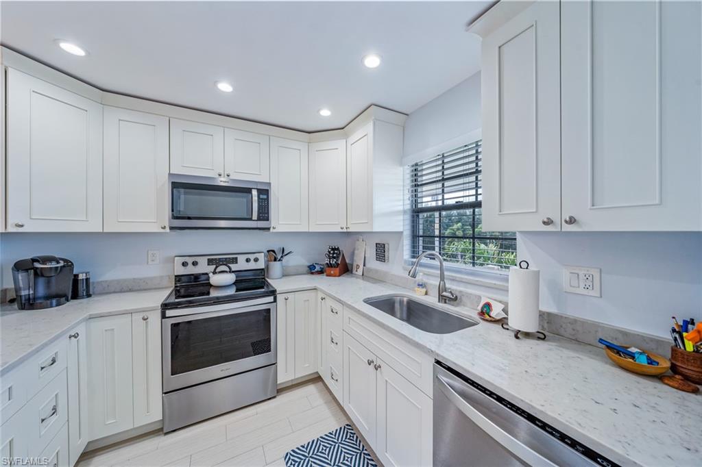 315 Saint Andrews BLVD # B35