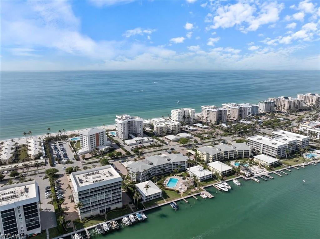 2800 Gulf Shore BLVD N # 204