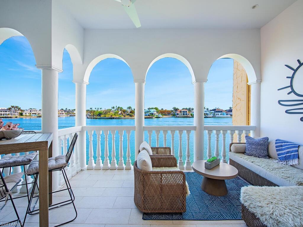 4000 Gulf Shore BLVD N # 1600