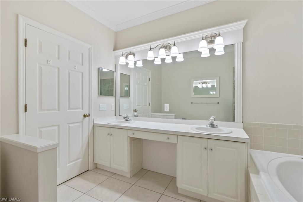 3740 Fieldstone BLVD # 101